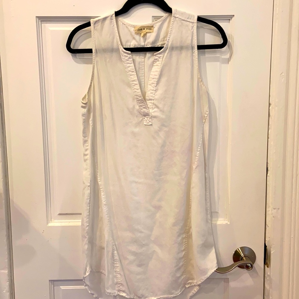 White casual summer dress WITH POCKETS